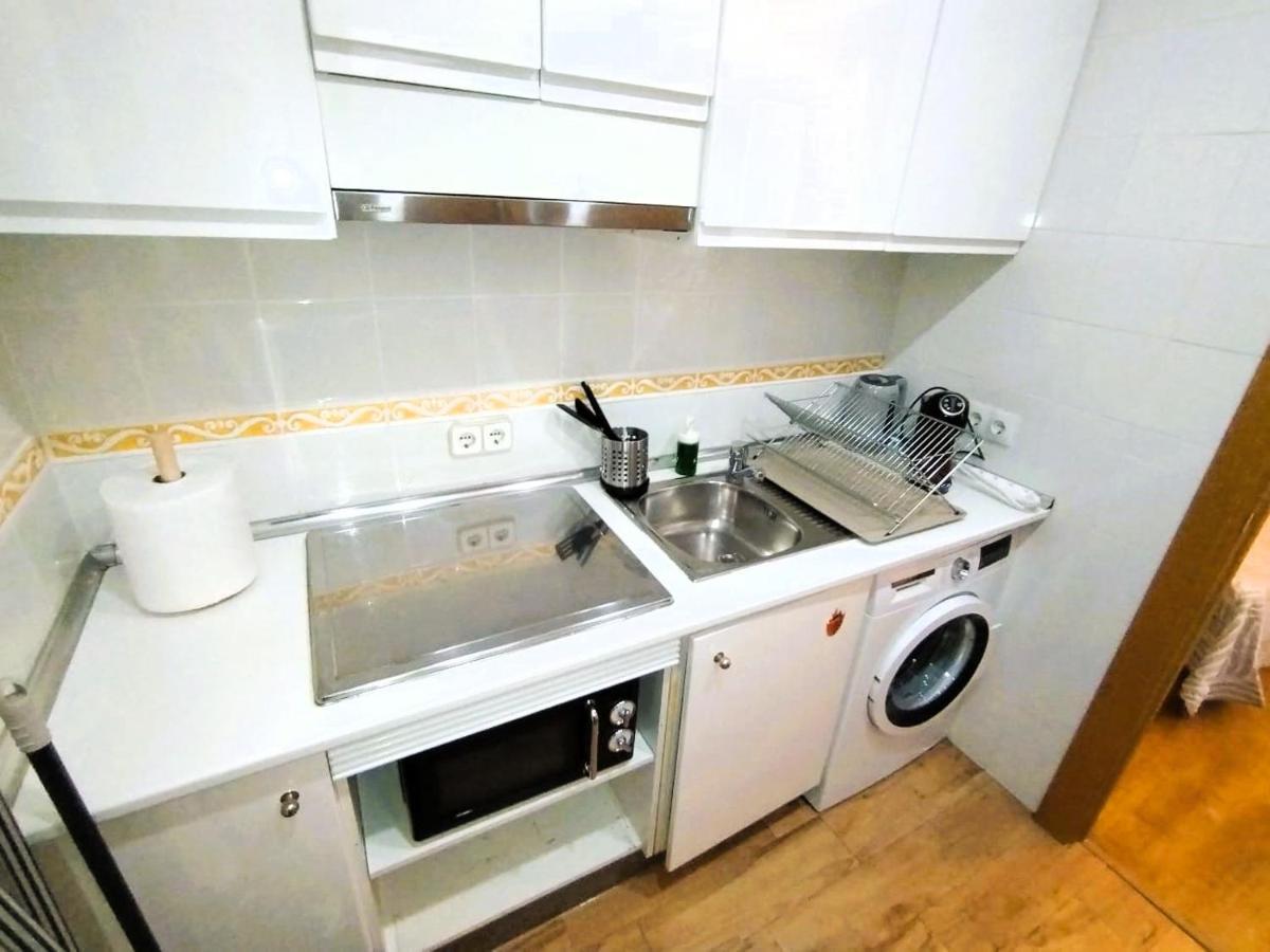 Puerta Del Sol - Apartamento Para 6 มาดริด ภายนอก รูปภาพ
