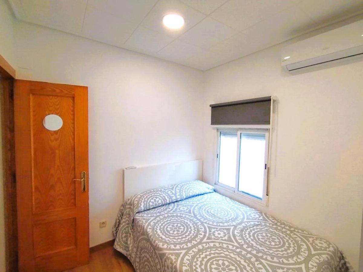 Puerta Del Sol - Apartamento Para 6 มาดริด ภายนอก รูปภาพ
