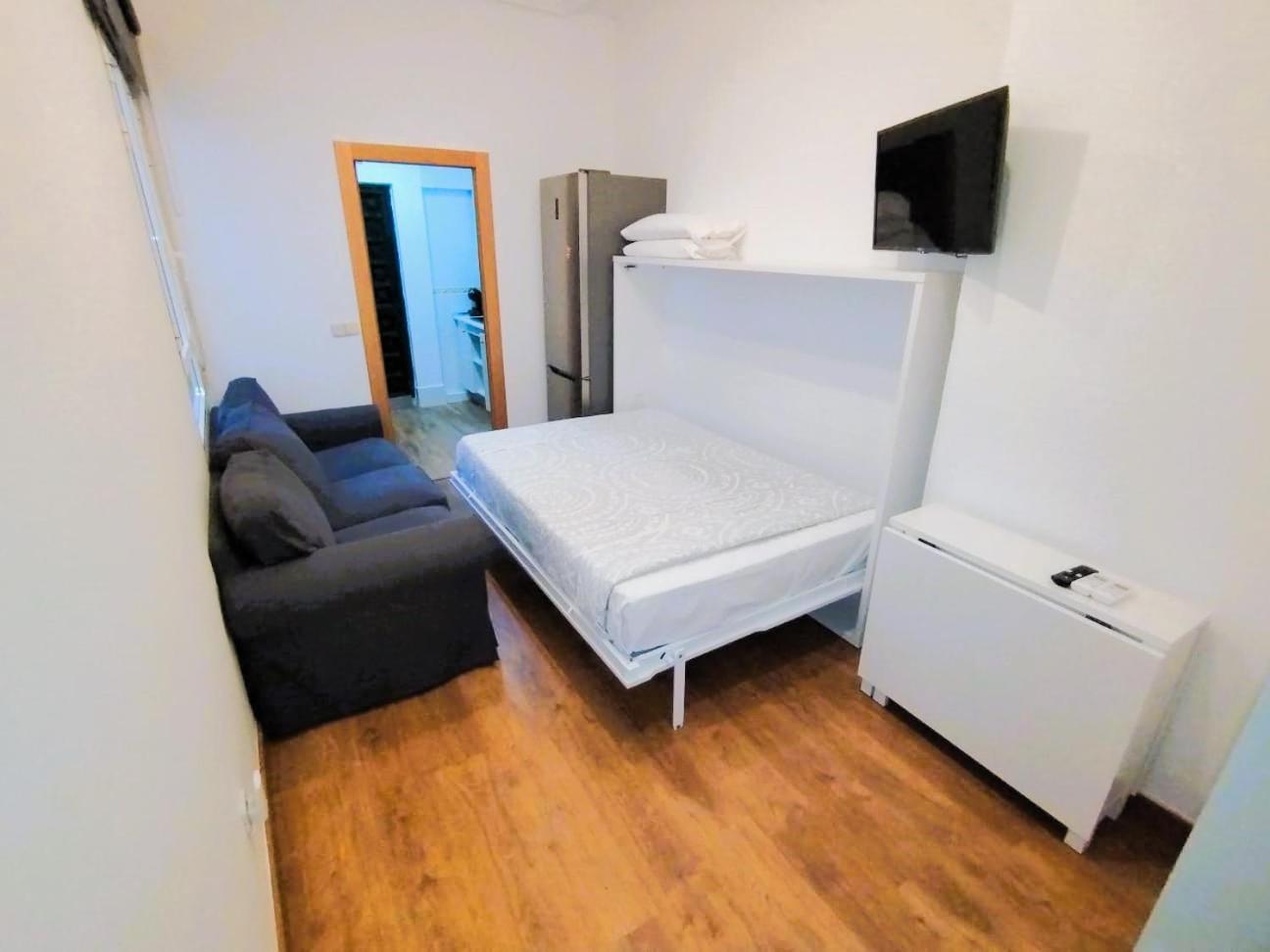 Puerta Del Sol - Apartamento Para 6 มาดริด ภายนอก รูปภาพ